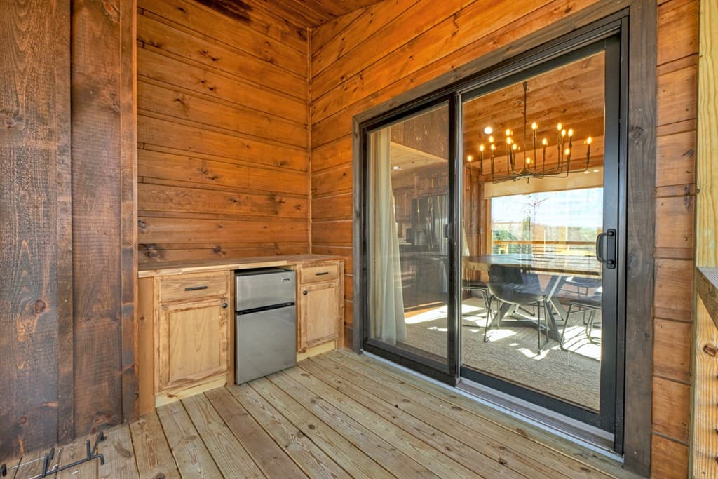 315 River Retreat Road, Blue Ridge GA 30513 - Photo