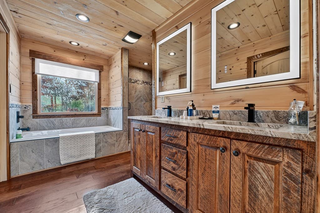 315 River Retreat Road, Blue Ridge GA 30513 - Photo