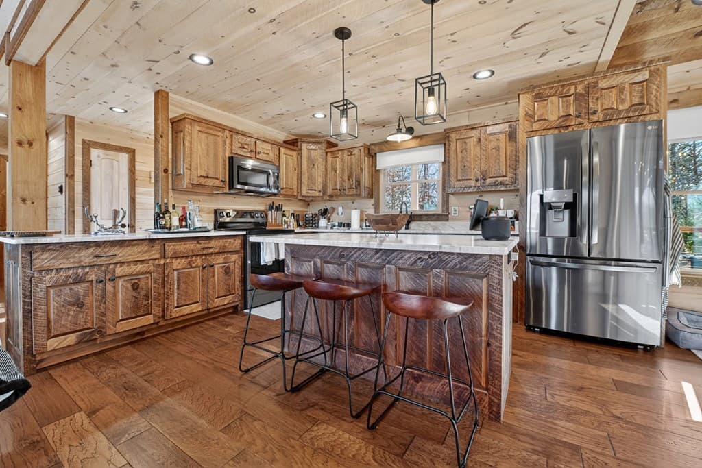 315 River Retreat Road, Blue Ridge GA 30513 - Photo