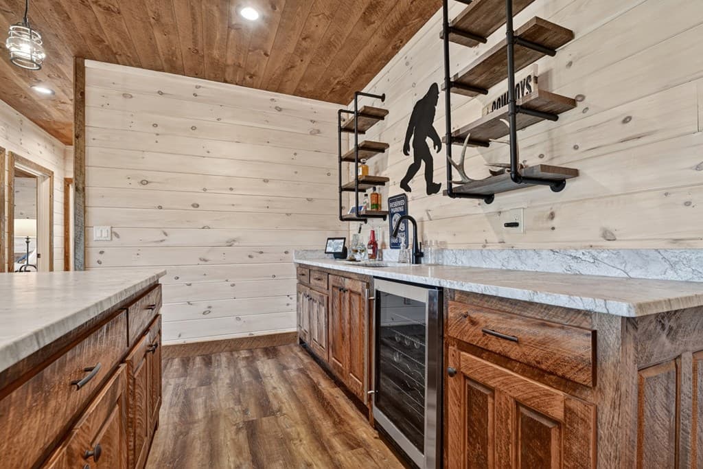 315 River Retreat Road, Blue Ridge GA 30513 - Photo