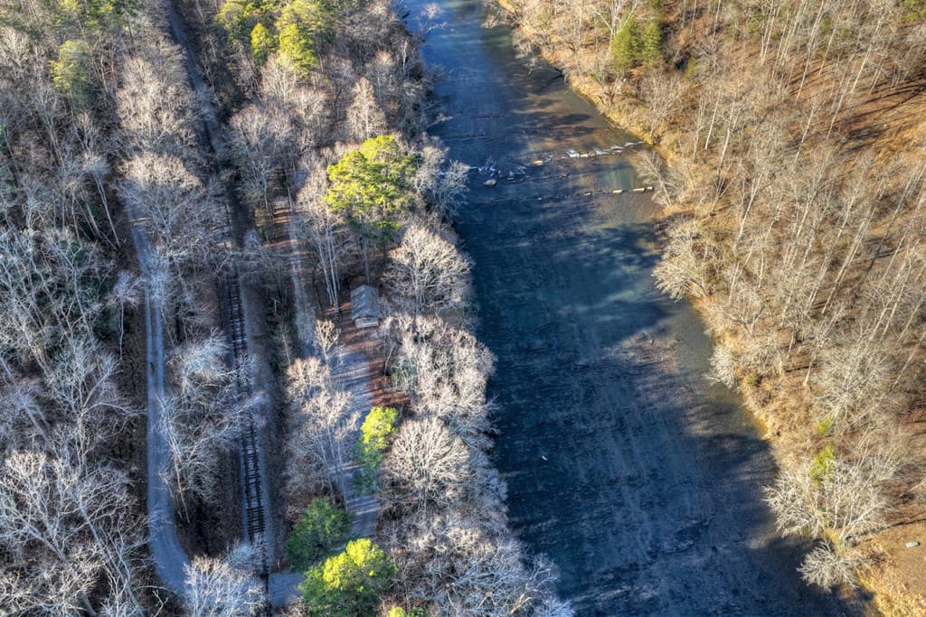 315 River Retreat Road, Blue Ridge GA 30513 - Photo