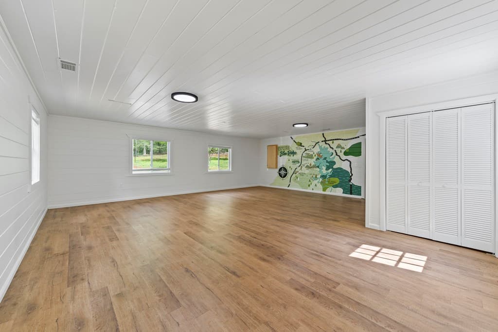 435 Dogwood Way, Blue Ridge GA 30513 - Photo
