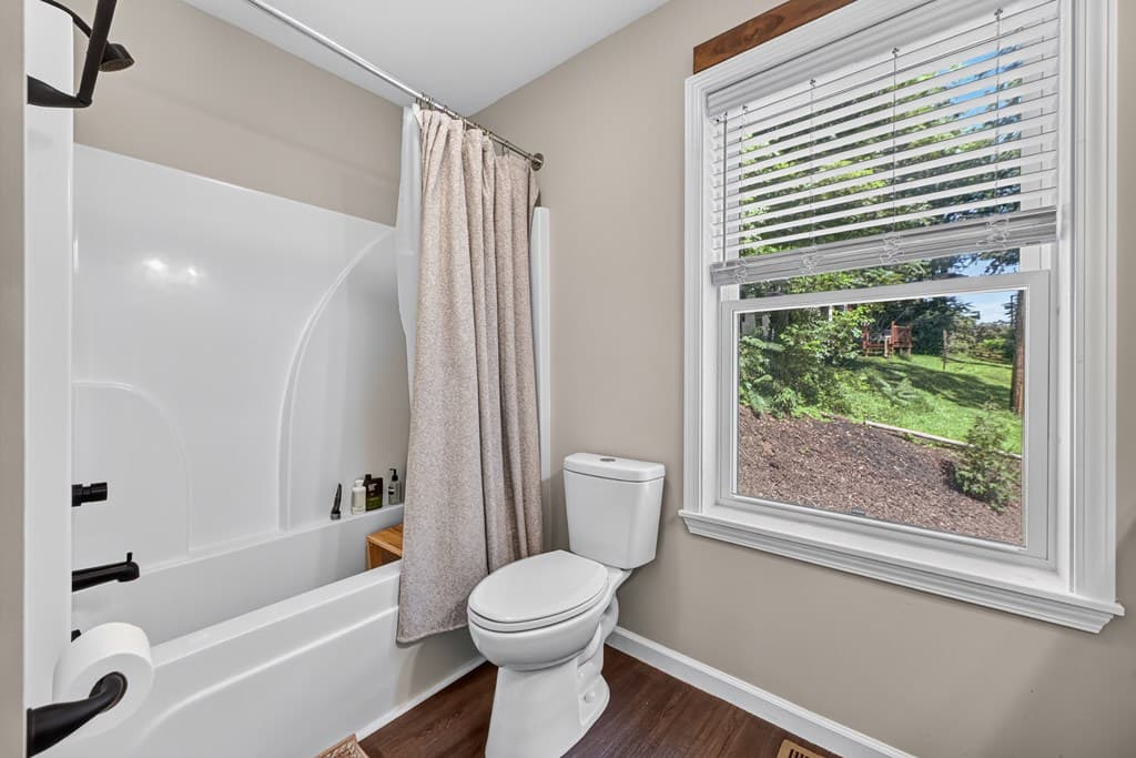 239 Lucille Avenue, Ellijay GA 30540 - Photo