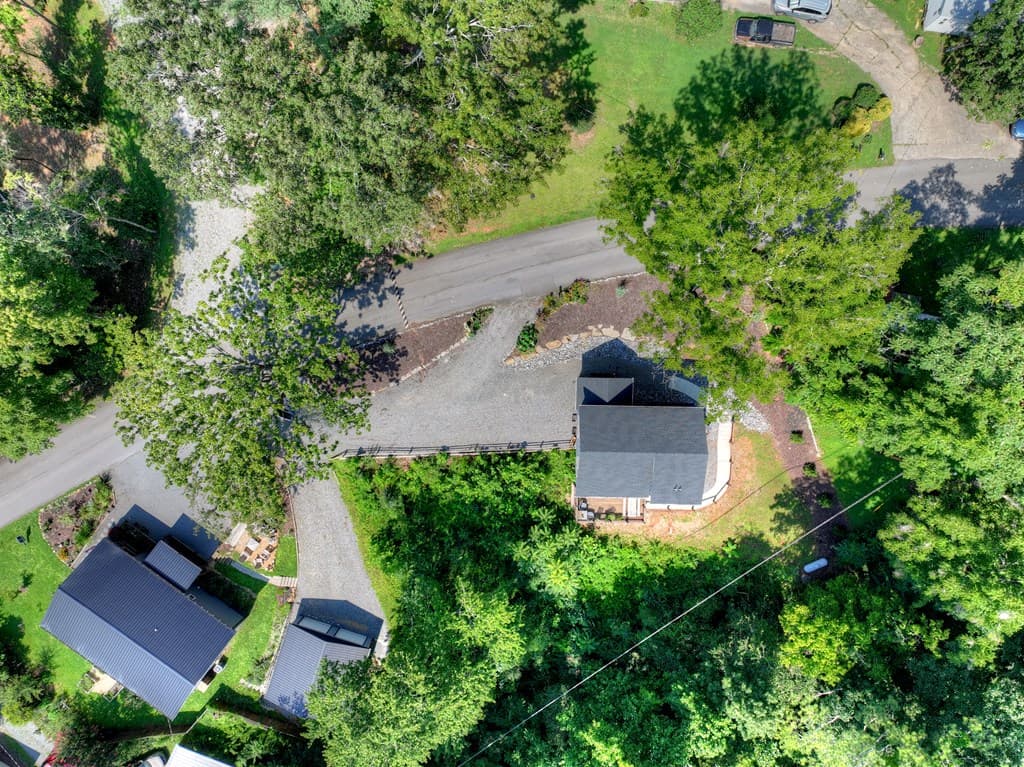 239 Lucille Avenue, Ellijay GA 30540 - Photo