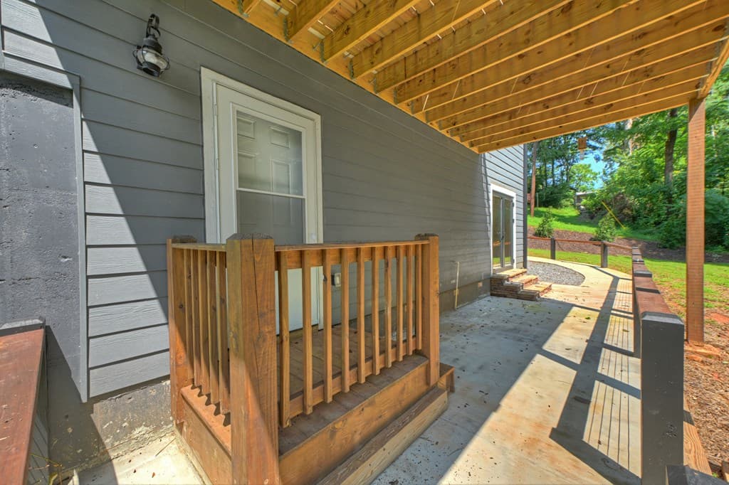 239 Lucille Avenue, Ellijay GA 30540 - Photo