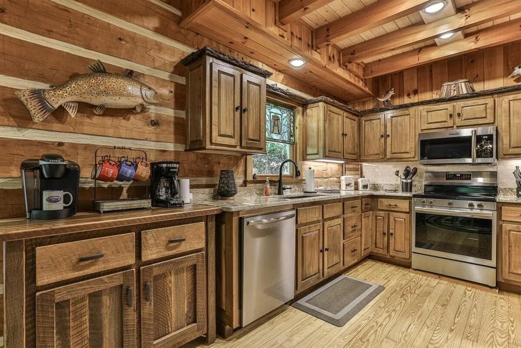 325 Whitewater Falls Trail, Ellijay GA 30540 - Photo