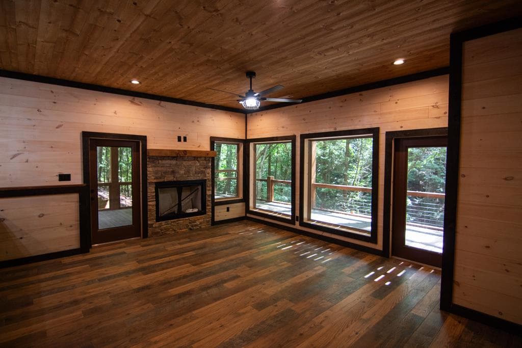 1990 Big Creek, Blue Ridge GA 30513 - Photo