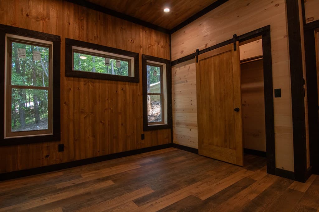 1990 Big Creek, Blue Ridge GA 30513 - Photo