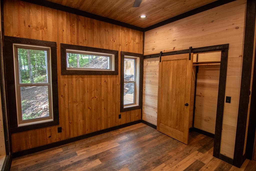 1990 Big Creek, Blue Ridge GA 30513 - Photo