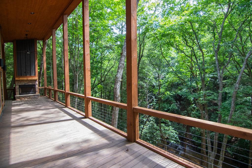 1990 Big Creek, Blue Ridge GA 30513 - Photo