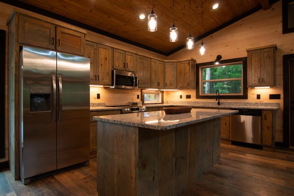1990 Big Creek, Blue Ridge GA 30513 - Photo