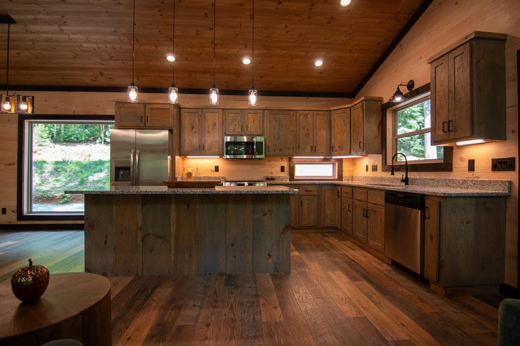 1990 Big Creek, Blue Ridge GA 30513 - Photo