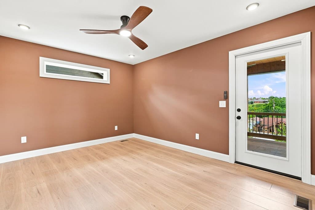 318 E Second Street, Blue Ridge GA 30513 - Photo