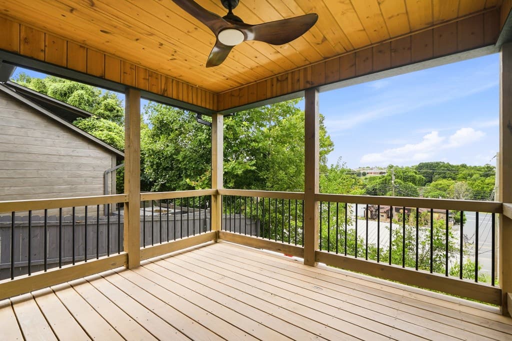 318 E Second Street, Blue Ridge GA 30513 - Photo