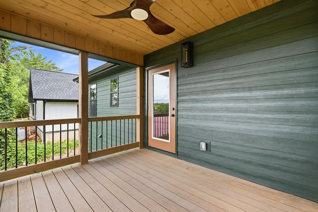 318 E Second Street, Blue Ridge GA 30513 - Photo