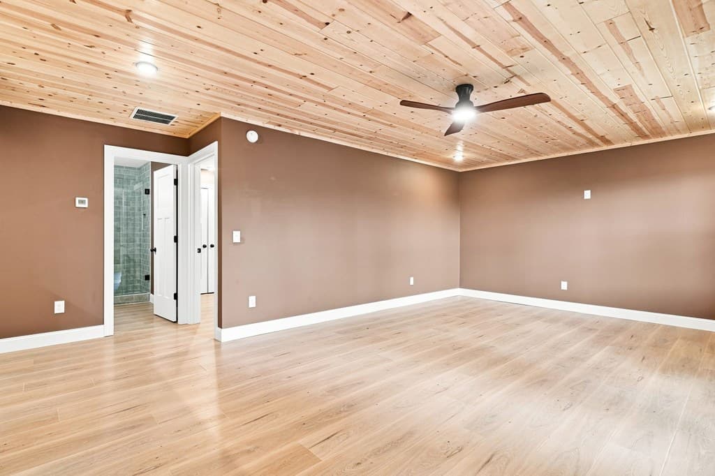 318 E Second Street, Blue Ridge GA 30513 - Photo