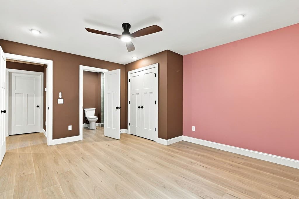 318 E Second Street, Blue Ridge GA 30513 - Photo