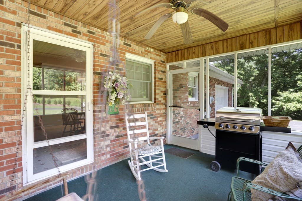16 Lois Lane, Hayesville NC 28904 - Photo