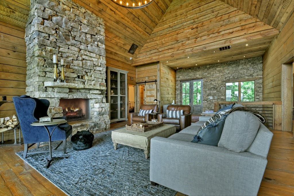 440 Cochise Road, Blue Ridge GA 30513 - Photo