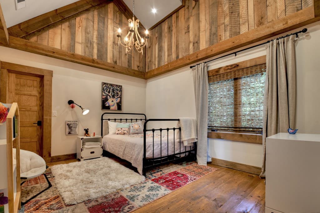 440 Cochise Road, Blue Ridge GA 30513 - Photo