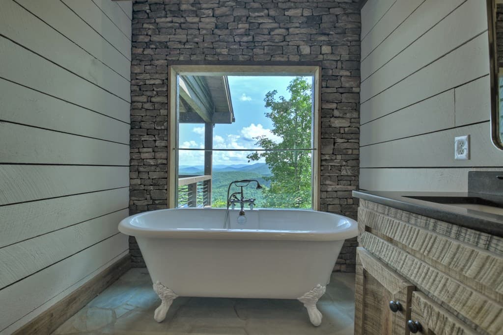 440 Cochise Road, Blue Ridge GA 30513 - Photo