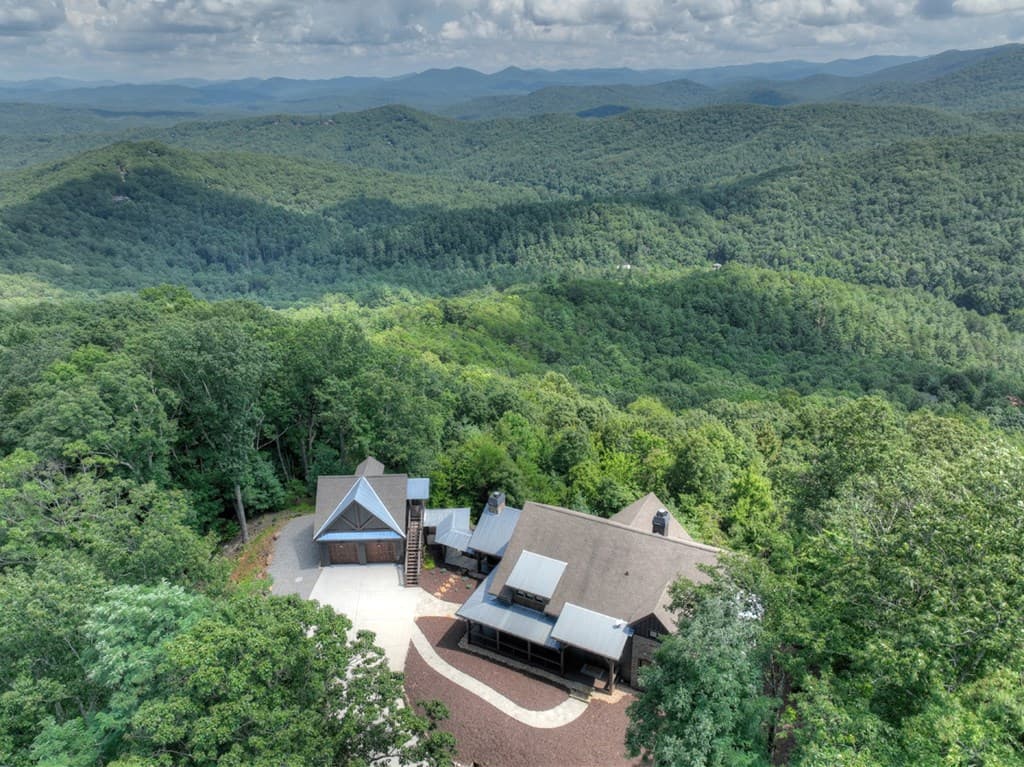 440 Cochise Road, Blue Ridge GA 30513 - Photo
