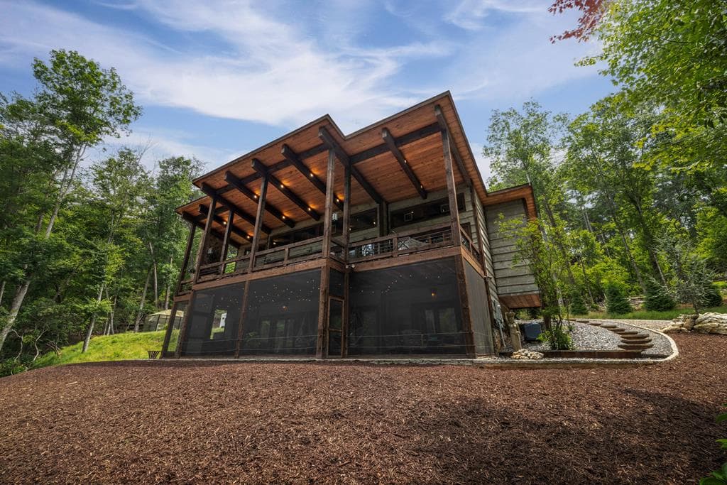 195 Moonshine Way, Blue Ridge GA 30513 - Photo