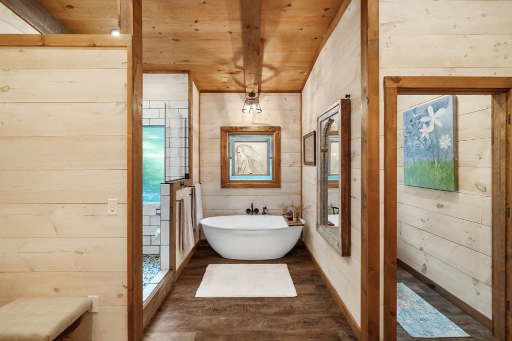 195 Moonshine Way, Blue Ridge GA 30513 - Photo