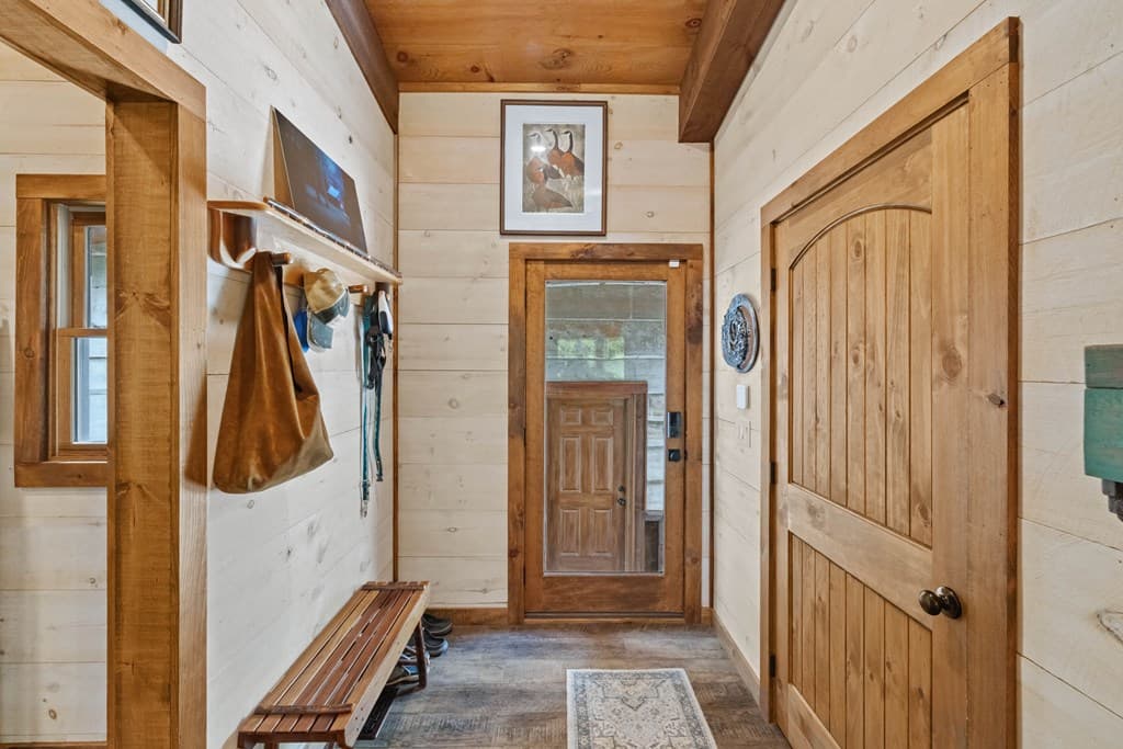 195 Moonshine Way, Blue Ridge GA 30513 - Photo