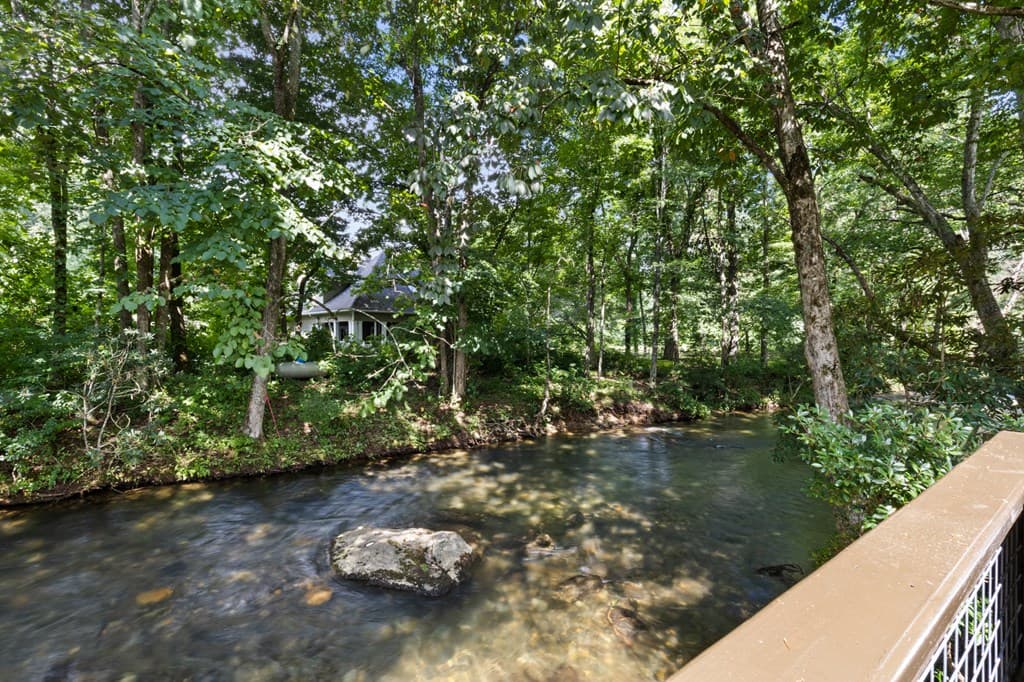 6531 Mountain Laurel Road, Hiawassee GA 30546 - Photo