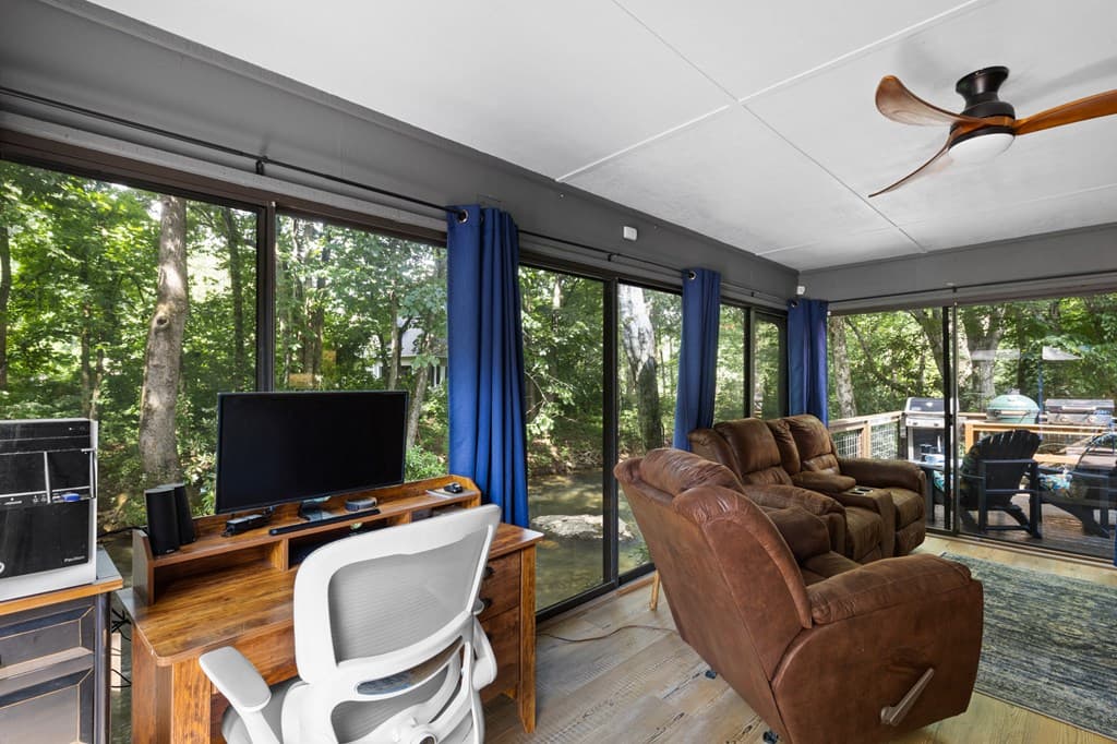 6531 Mountain Laurel Road, Hiawassee GA 30546 - Photo