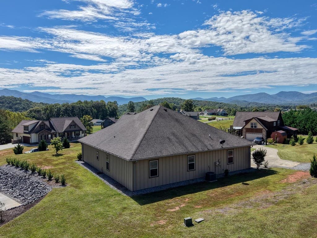 85 Minstead Ridge, Young Harris GA 30582 - Photo