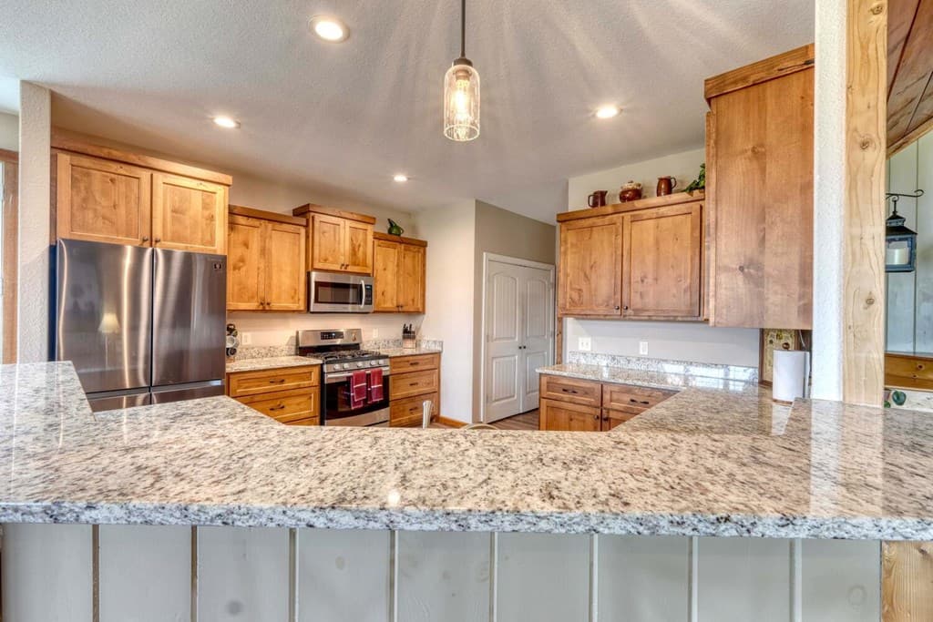 85 Minstead Ridge, Young Harris GA 30582 - Photo