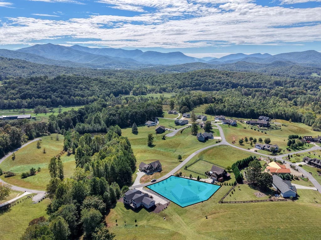 85 Minstead Ridge, Young Harris GA 30582 - Photo
