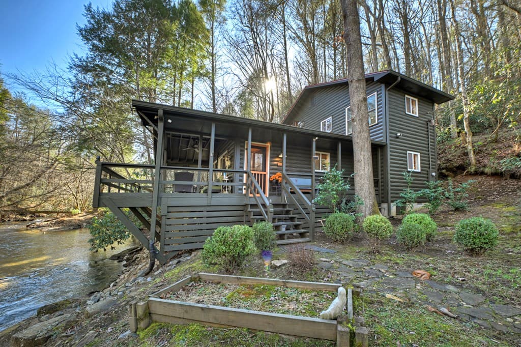 129 Old Bend Road, Blue Ridge GA 30560 - Photo