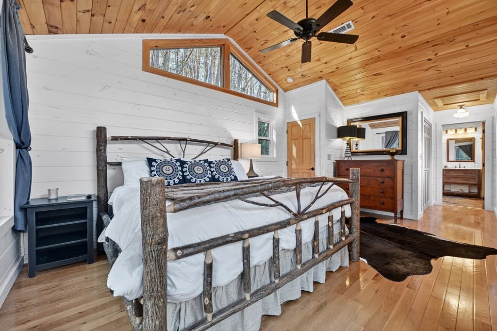 129 Old Bend Road, Blue Ridge GA 30560 - Photo