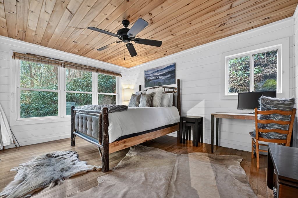 129 Old Bend Road, Blue Ridge GA 30560 - Photo