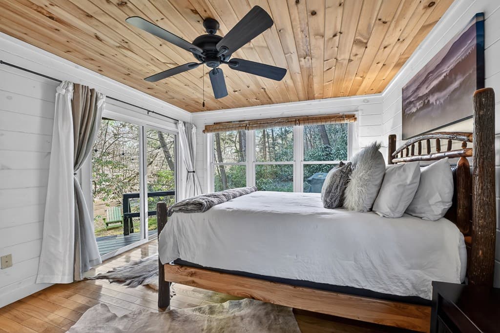 129 Old Bend Road, Blue Ridge GA 30560 - Photo