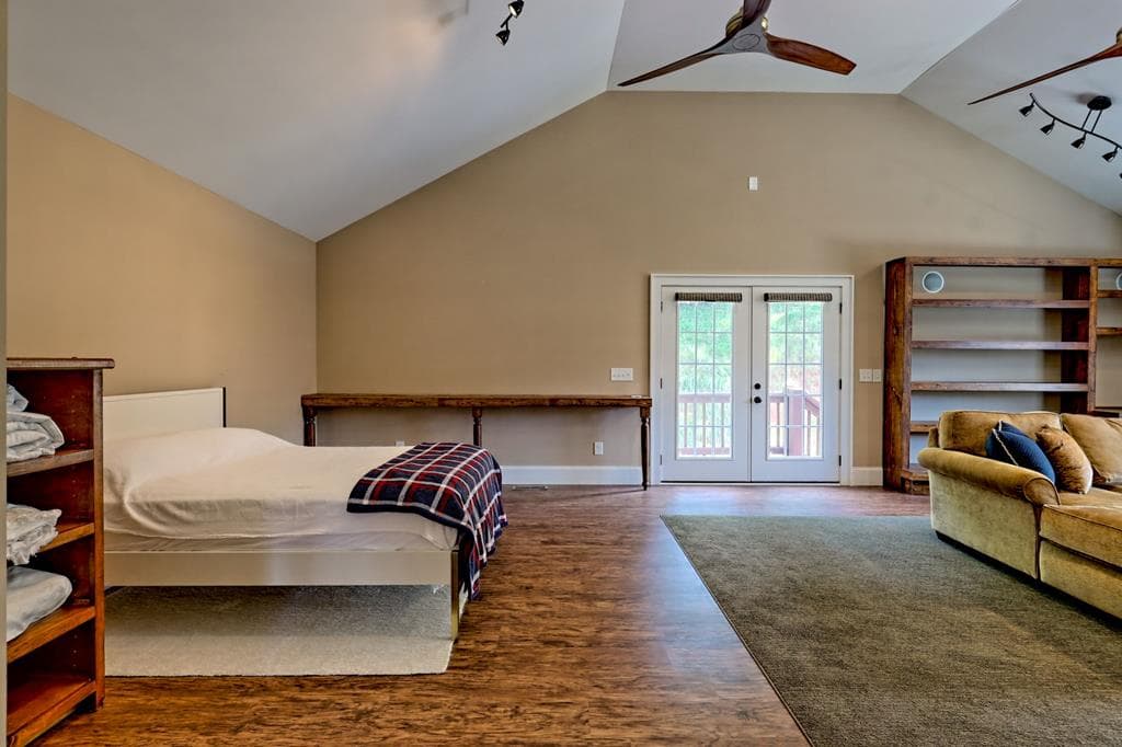 340 Autumn Trail, Franklin NC 28734 - Photo