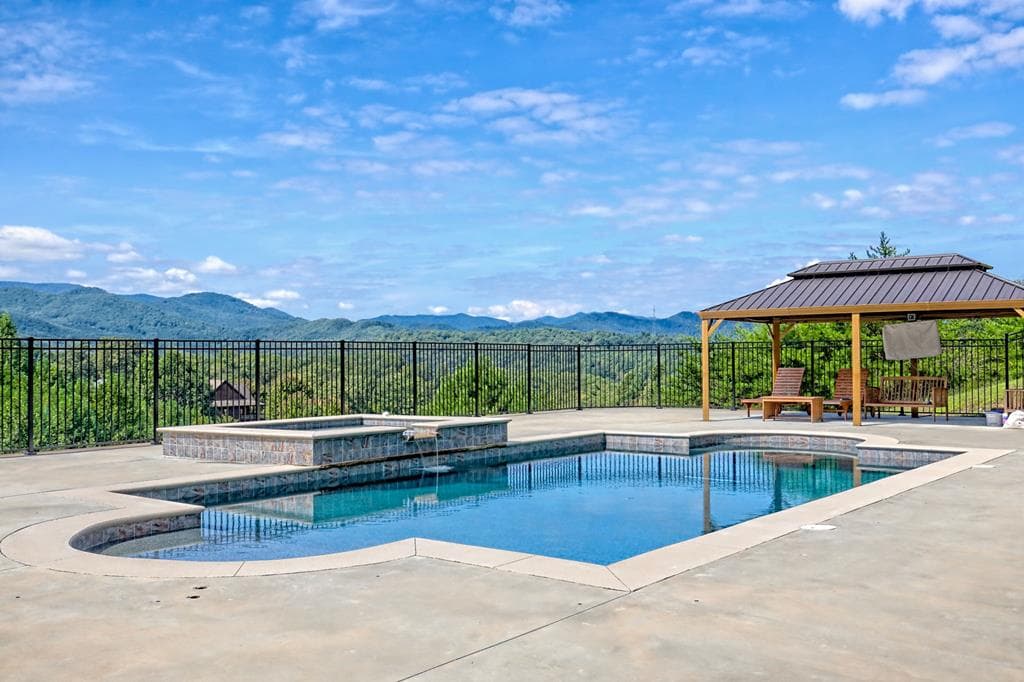 340 Autumn Trail, Franklin NC 28734 - Photo