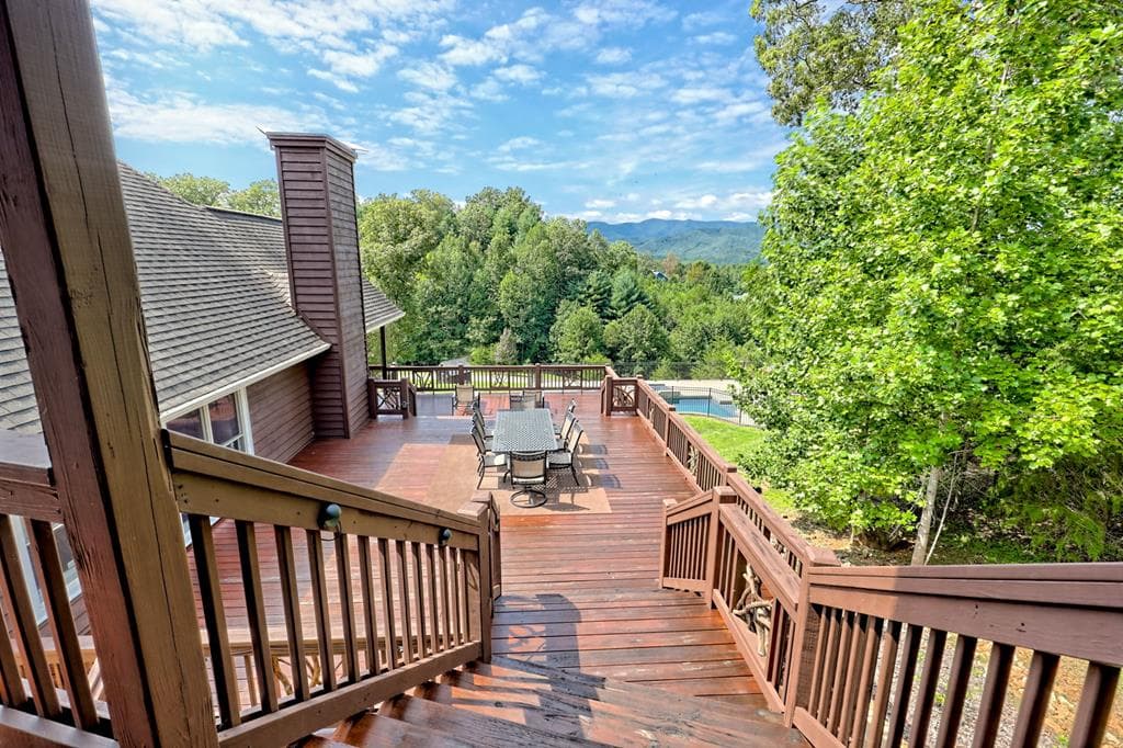 340 Autumn Trail, Franklin NC 28734 - Photo