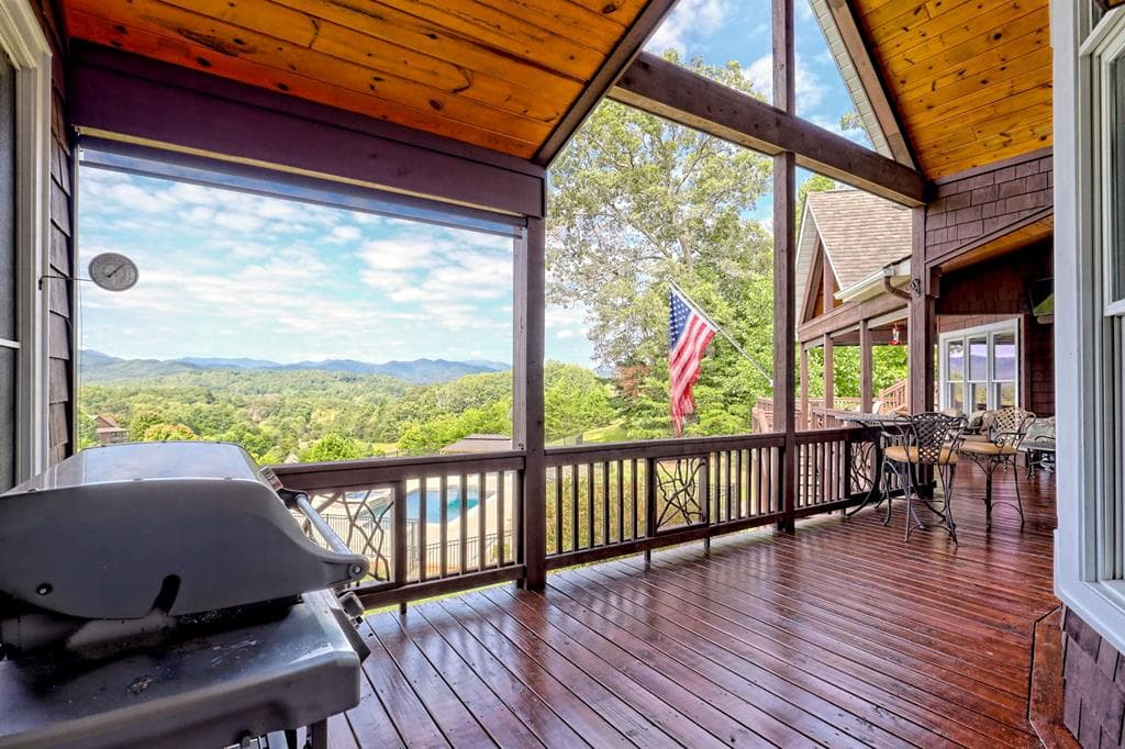 340 Autumn Trail, Franklin NC 28734 - Photo