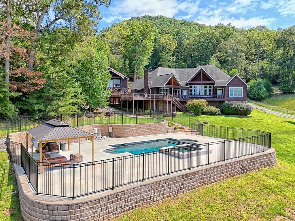 340 Autumn Trail, Franklin NC 28734 - Photo