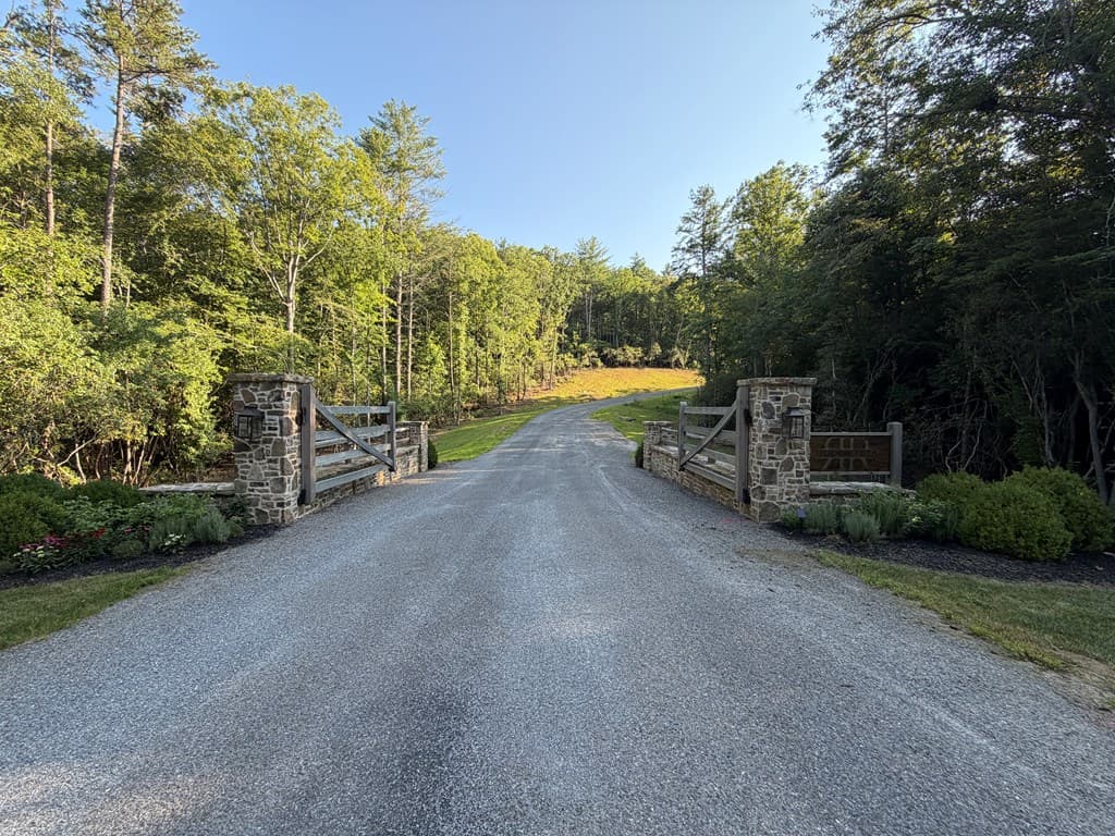 78 Hilltop Way, Mineral Bluff GA 30559 - Photo