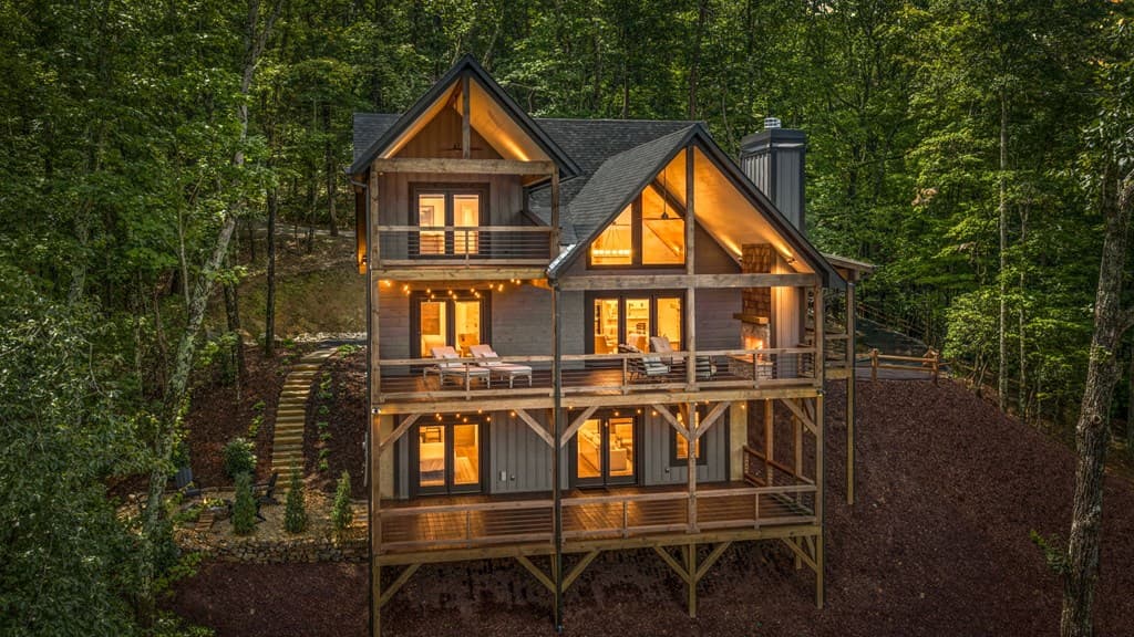 363 Griffith Parkway, Blue Ridge GA 30513 - Photo