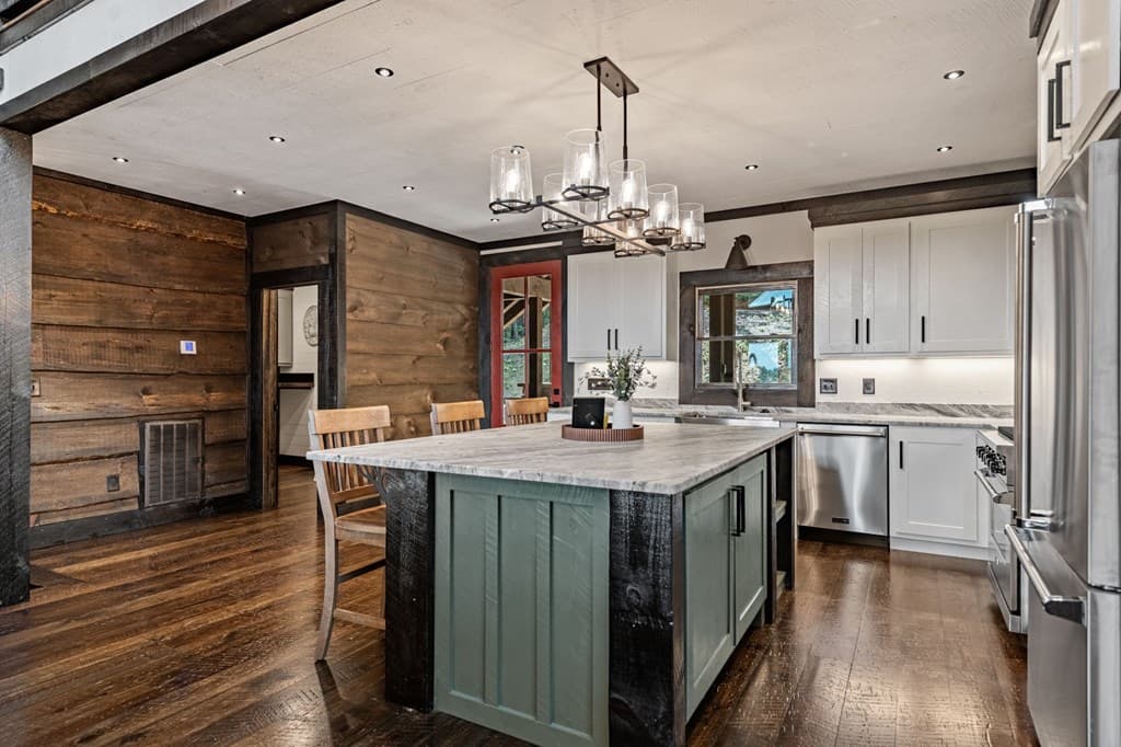 363 Griffith Parkway, Blue Ridge GA 30513 - Photo