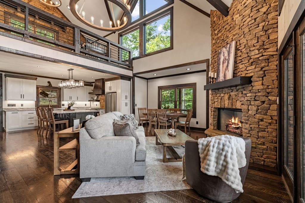 363 Griffith Parkway, Blue Ridge GA 30513 - Photo