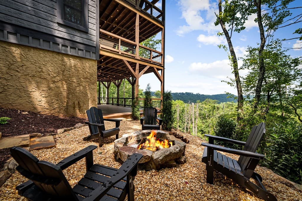 363 Griffith Parkway, Blue Ridge GA 30513 - Photo