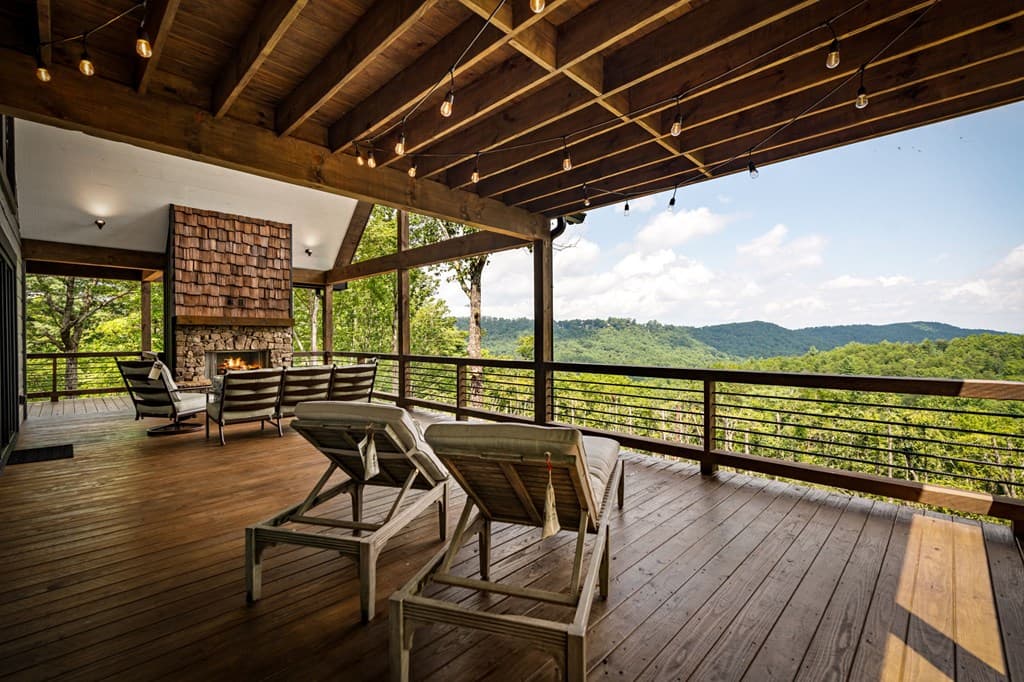 363 Griffith Parkway, Blue Ridge GA 30513 - Photo
