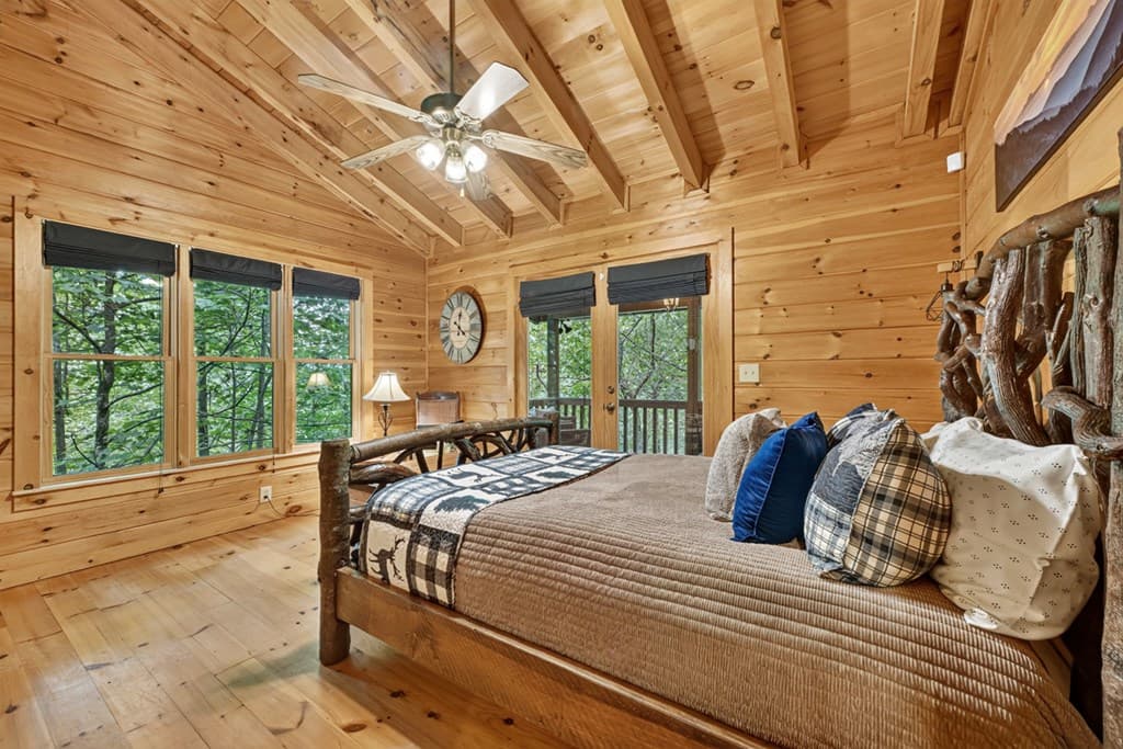 541 Little Bushy Head Road, Blue Ridge GA 30513 - Photo